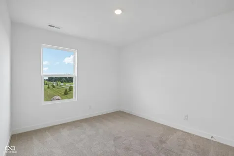 1190 Blackstone Avenue Franklin IN 46131