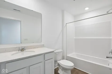 1190 Blackstone Avenue Franklin IN 46131