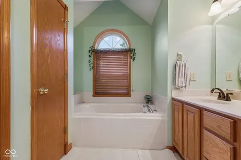 7144 Sunset Point Drive Indianapolis IN 46259