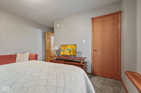 7144 Sunset Point Drive Indianapolis IN 46259
