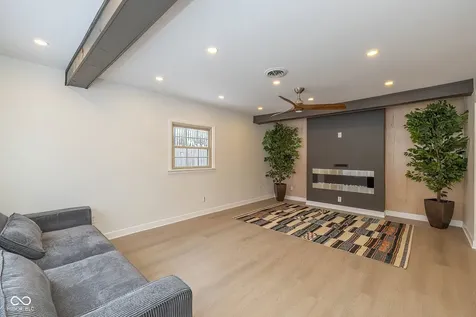 3209 E Loretta Drive Indianapolis IN 46227