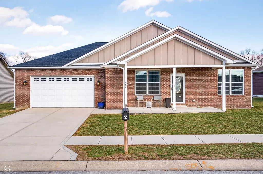 25 Watson Drive Trafalgar IN 46181