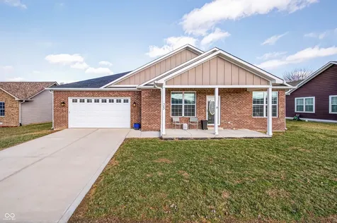 25 Watson Drive Trafalgar IN 46181