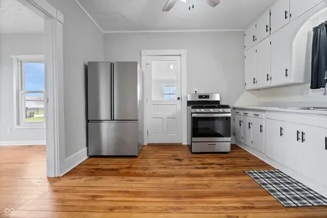 6015 N 50 E Fortville IN 46040