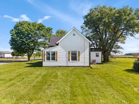 6015 N 50 E Fortville IN 46040
