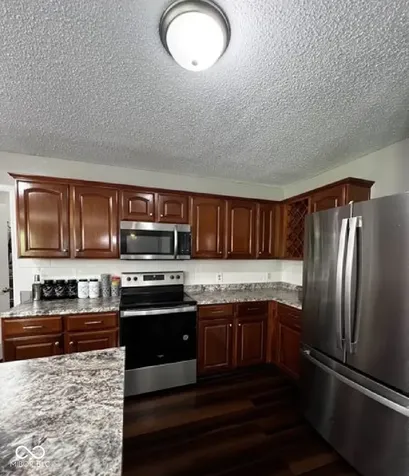 585 Fireside Drive Greenwood IN 46143