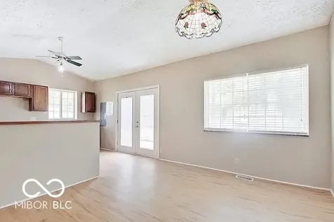 2937 W 10th Street Indianapolis IN 46222