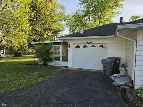 6085 Northland Road Indianapolis IN 46228