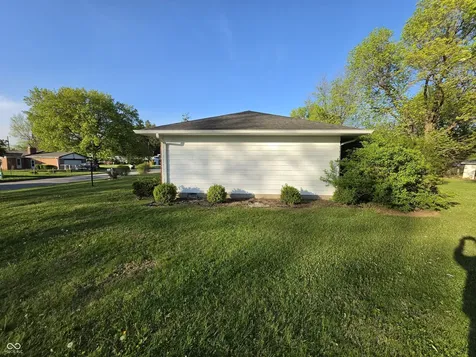 6085 Northland Road Indianapolis IN 46228