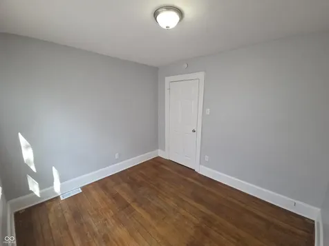 1339 Lee Street Indianapolis IN 46221