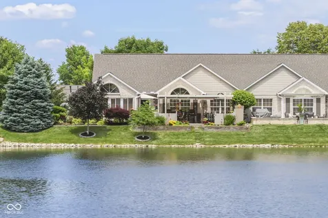 7386 Lake Lakota Place Indianapolis IN 46217