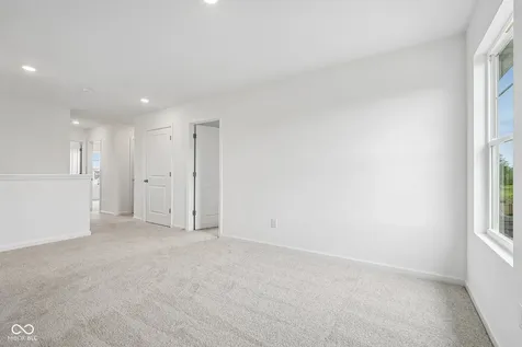 6681 W Sailboat Drive Greenfield IN 46140