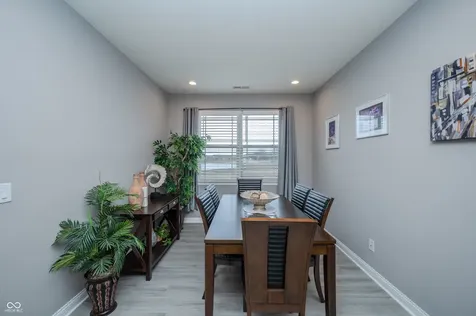 1565 Sadler Way Avon IN 46123