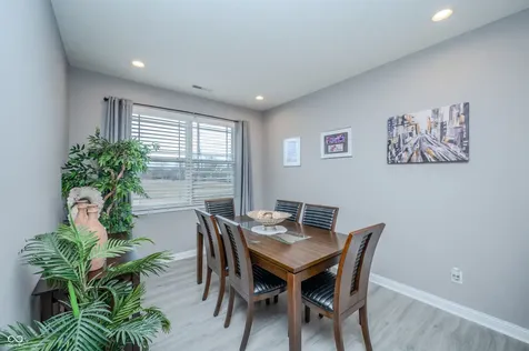 1565 Sadler Way Avon IN 46123