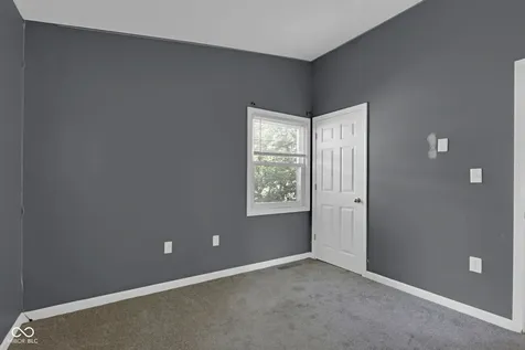 153 Parkview Drive Whiteland IN 46184