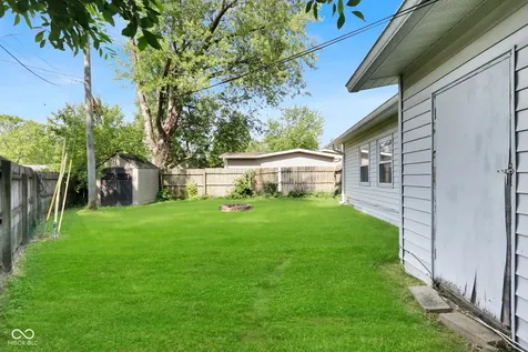 153 Parkview Drive Whiteland IN 46184