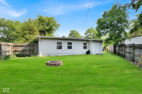 153 Parkview Drive Whiteland IN 46184
