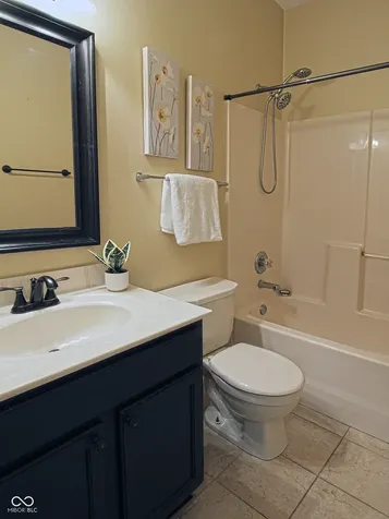 8346 Montgomery Avenue Indianapolis IN 46227