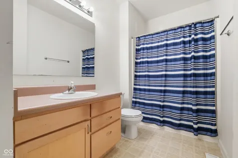 2380 Colfax Lane Indianapolis IN 46260