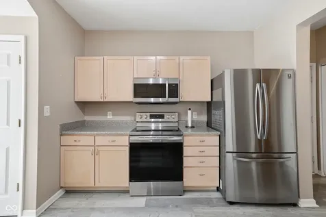 2380 Colfax Lane Indianapolis IN 46260
