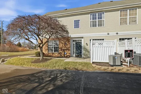 2380 Colfax Lane Indianapolis IN 46260