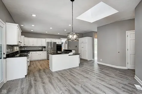 695 S St Louis Street Crawfordsville IN 47933