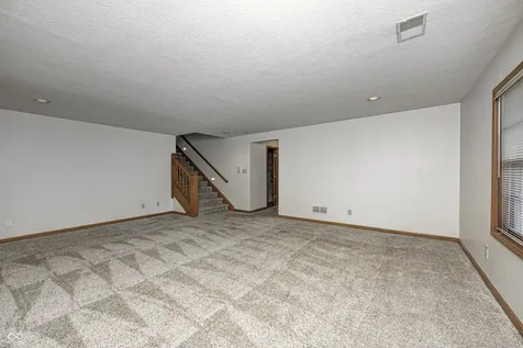695 S St Louis Street Crawfordsville IN 47933