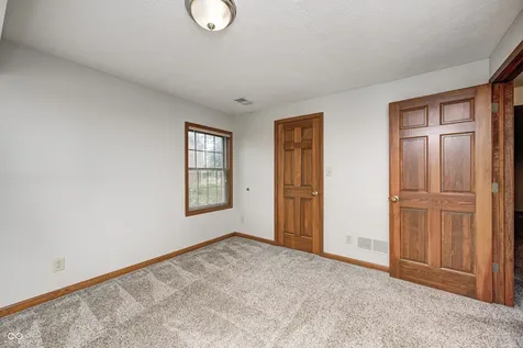 695 S St Louis Drive Crawfordsville IN 47933