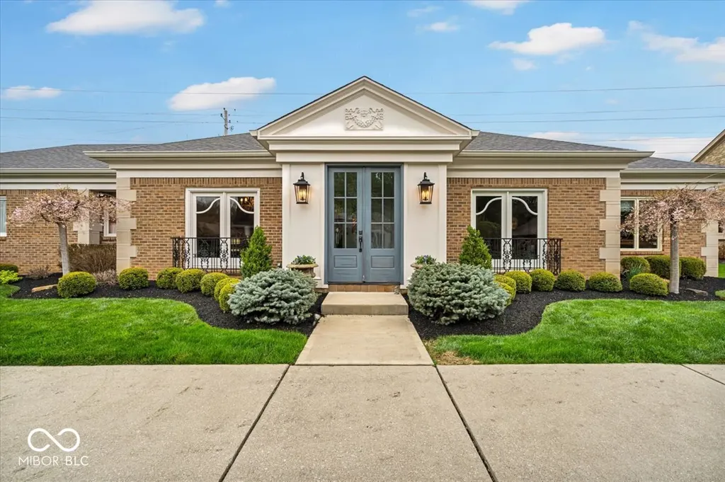 958 Tamarack Circle North Drive Indianapolis IN 46260