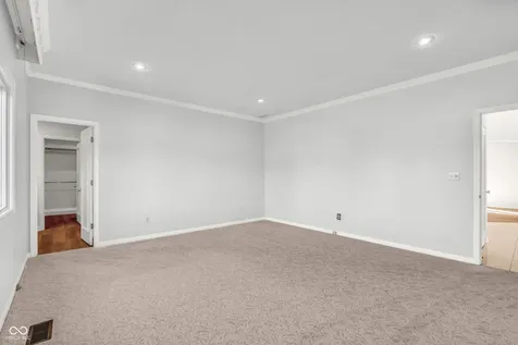 958 Tamarack Circle North Drive Indianapolis IN 46260