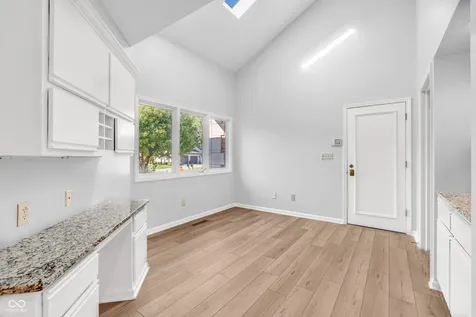 958 Tamarack Circle North Drive Indianapolis IN 46260