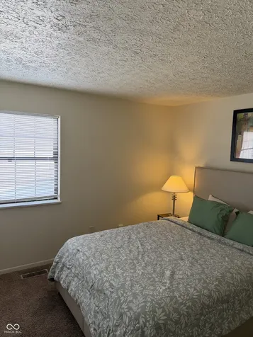 9861 Royce Drive Indianapolis IN 46235