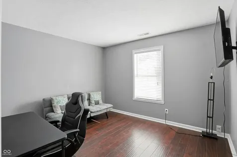 7039 Ira Court Indianapolis IN 46217