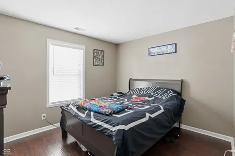 7039 Ira Court Indianapolis IN 46217