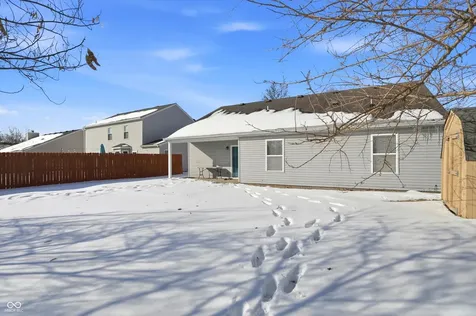 7039 Ira Court Indianapolis IN 46217