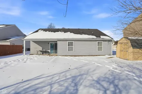 7039 Ira Court Indianapolis IN 46217