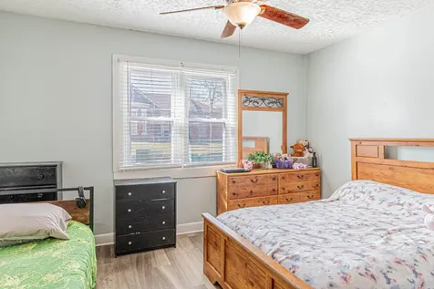 198 W King Street Franklin IN 46131