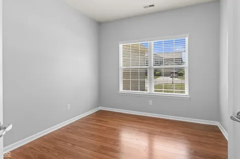 5844 Edelle Drive Indianapolis IN 46237