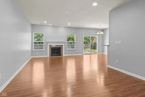 5844 Edelle Drive Indianapolis IN 46237