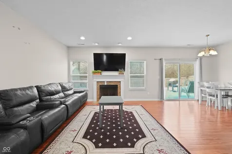 5844 Edelle Drive Indianapolis IN 46237