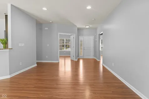 5844 Edelle Drive Indianapolis IN 46237