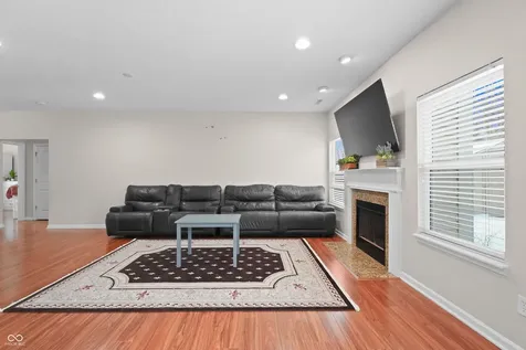 5844 Edelle Drive Indianapolis IN 46237