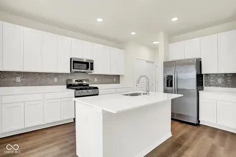 2764 Glade Avenue Plainfield IN 46168