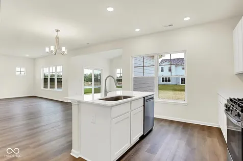2764 Glade Avenue Plainfield IN 46168