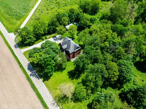 2525 W 400 North Crawfordsville IN 47933