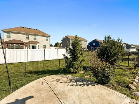1302 Old Market Square Greenwood IN 46143