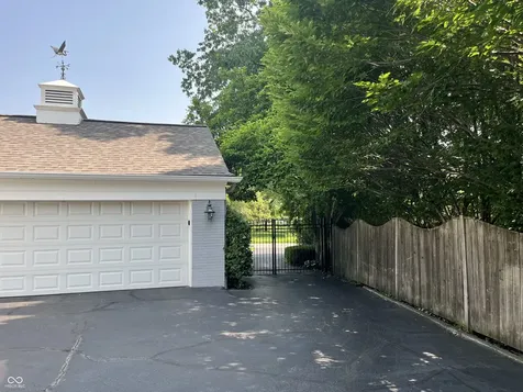 9510 Copley Drive Indianapolis IN 46260
