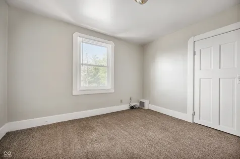 102 S Elder Avenue Indianapolis IN 46222