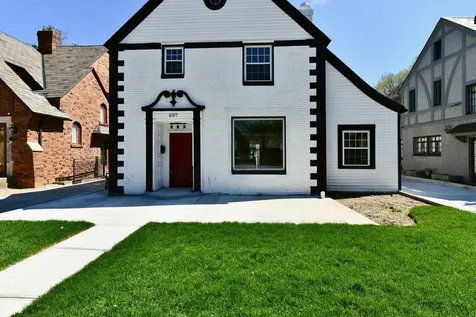 4507 N Pennsylvania Street Indianapolis IN 46205