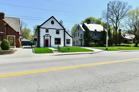 4507 N Pennsylvania Street Indianapolis IN 46205